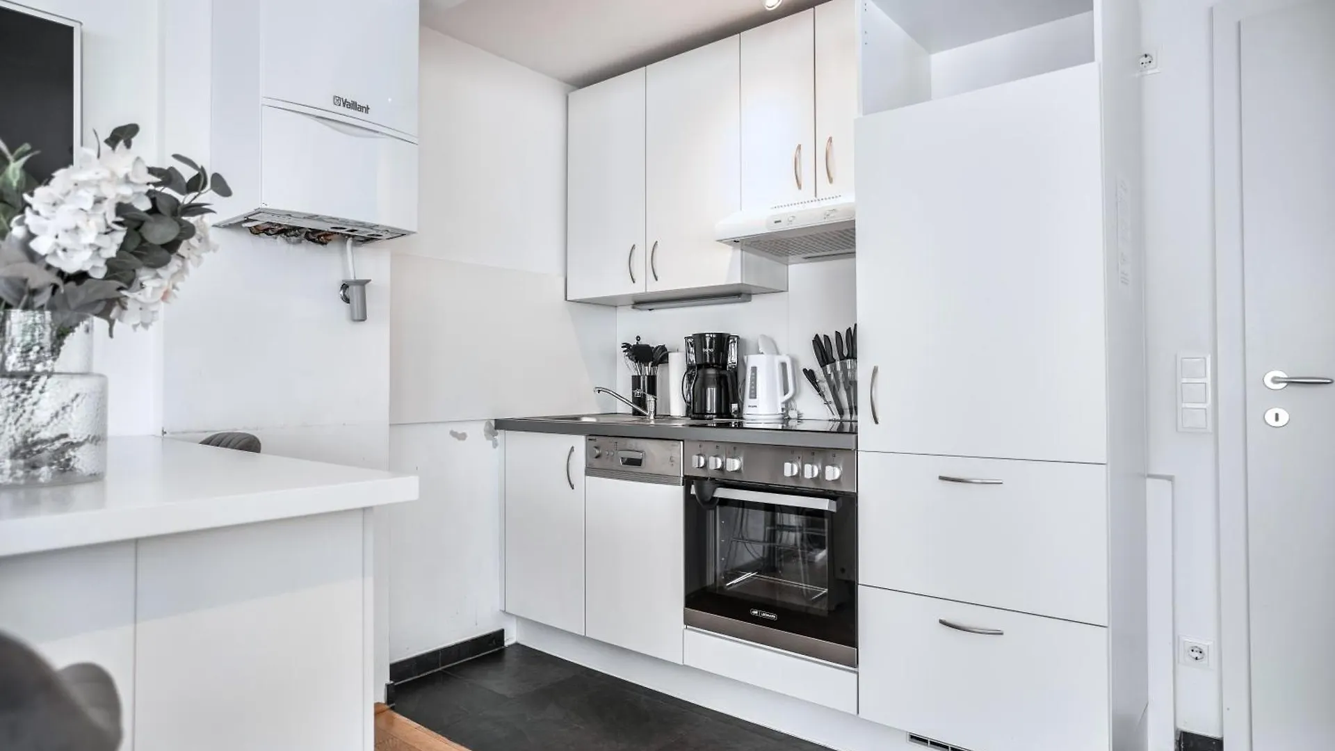 Panorama Rooftop Terrace I 3 Min To Mariahilferstrasse Wien