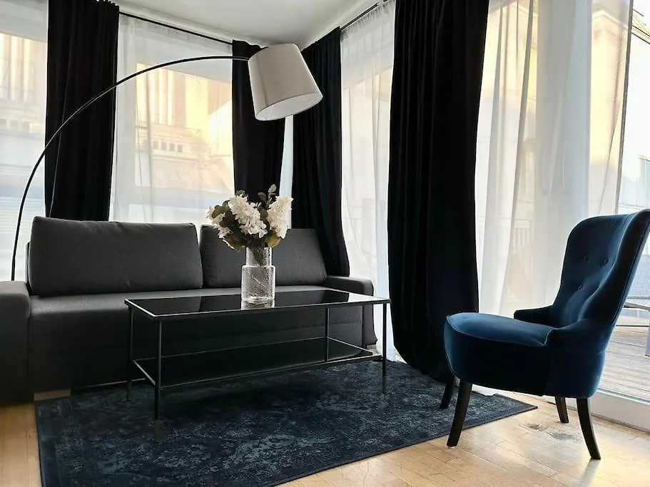 Apartment Amazing Terrace, Close To Viennas Biggest Shopping Street